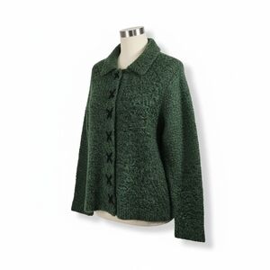 Tally Ho Cream Label with Gold Embroidery